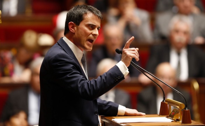 Valls à l’assemblée nationale: « l’état d’urgence a permis de déjouer un attentat ».