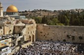 Le Mufti de Jérusalem critique la décision d’une zone de prière mixte au Mur des Lamentations.