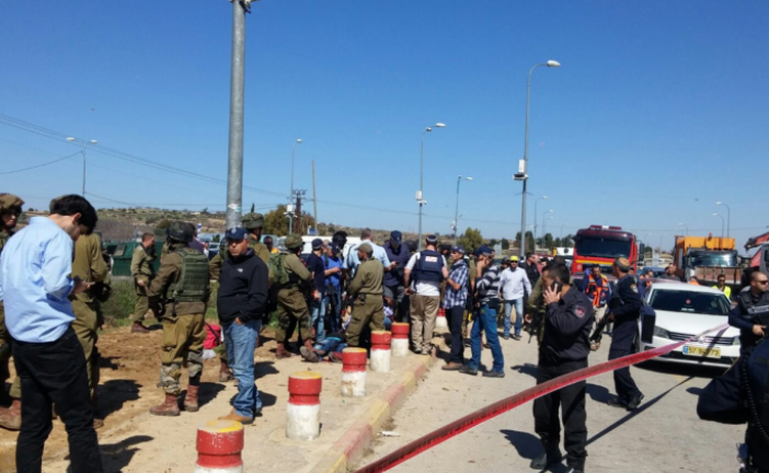 Un israélien gravement blessé lors d’un attentat au couteau.