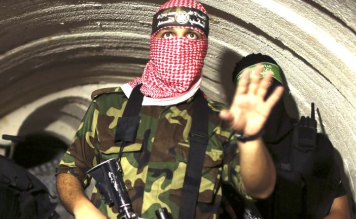 Les terroristes du Hamas terrifiés par les effondrements, n’osent plus pénétrer les tunnels et accusent Israël.