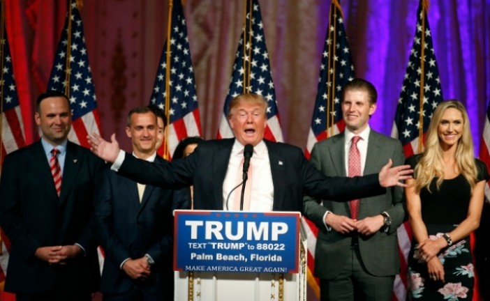 Etats-Unis: Trump et Clinton font un pas de plus vers les présidentielles.