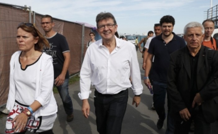 Le stand de Mélenchon a été attaqué par des jeunes communistes lors de la fête de l’Humanité