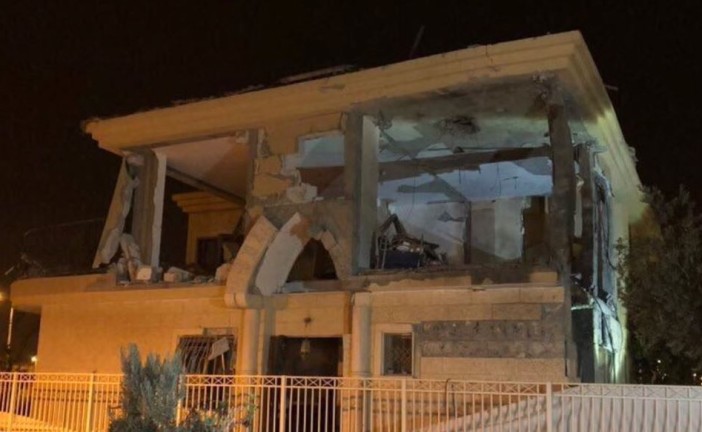 LIVEBLOG: une roquette gazaouïe s’écrase sur une maison à Beer-Sheva, l’armée israélienne riposte
