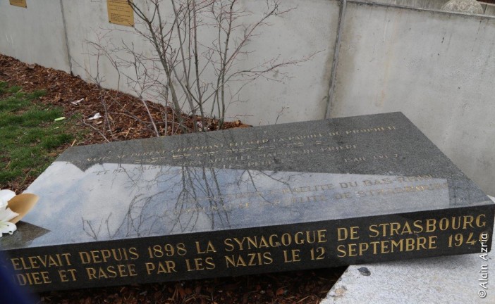 Strasbourg : Profanation de la stele en souvenir de la destruction de la Grande Synagogue de Strasbourg par les Nazis. Alain Azria