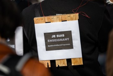 Hommage à Samuel Paty : un groupe d’individus encagoulés attaquent les profs d’un lycée à Nantes
