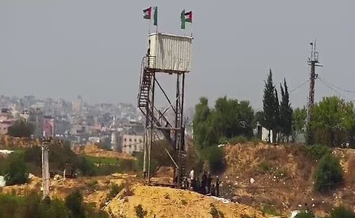 Tsahal frappe un avant-poste du Hamas en réponse à une balle tiré depuis Gaza visant un bâtiment israélien