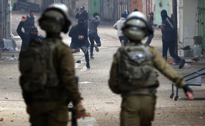 Cisjordanie : les forces israéliennes arrêtent une personne recherchée, des émeutes éclatent
