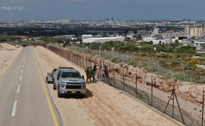 Cisjordanie : un véhicule du ministère israélien de la Défense attaqué par balles
