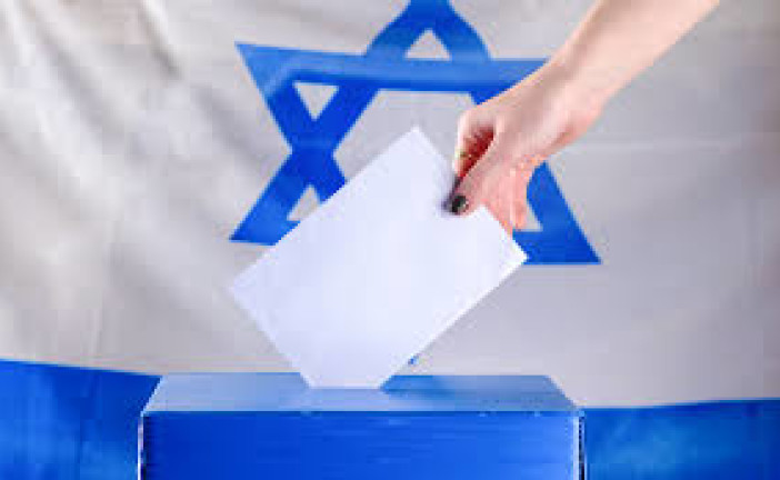 JOUR J   Élections 25éme Knesset : Lapid vient de voter