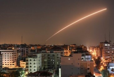 Une roquette lancée de Gaza vers Israël tombe dans la bande de Gaza