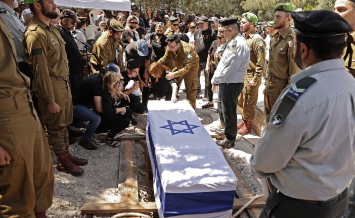 Yom Hazikaron : le ministère israélien de la Défense annonce que cinquante-neuf soldats de Tsahal sont décédés l’année dernière