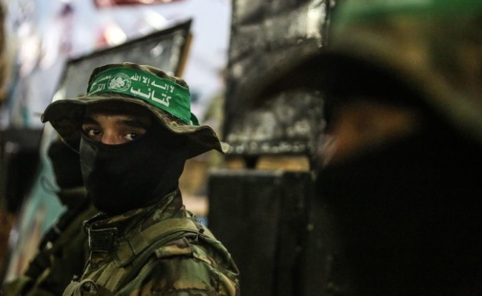Le Shin Beth arrête un arabe israélien recruté par le Hamas qui préparait une attaque terroriste