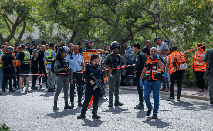 Six israéliens blessés dans un attentat terroriste en Judée-Samarie, le terroriste neutralisé