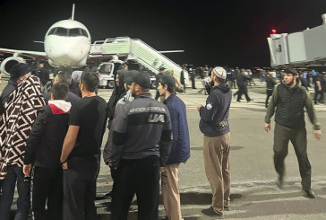 Israël en guerre : les forces de sécurité russes arrêtent 60 personnes qui ont participé à l’assaut antisémite contre des juifs à l’aéroport du Daghestan