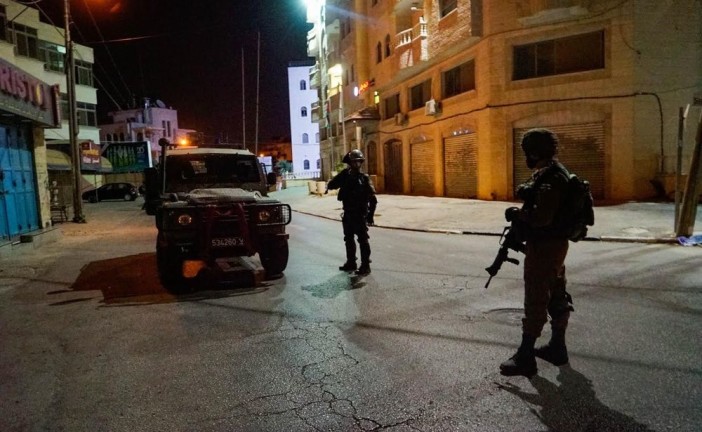Israël en guerre : Tsahal arrête 21 terroristes palestiniens en Judée-Samarie, dont 6 membres du Hamas