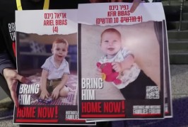 Israël en guerre : le Hamas annonce la mort du bébé Kfir Bibas et de son frère Ariel, Tsahal vérifie l’information