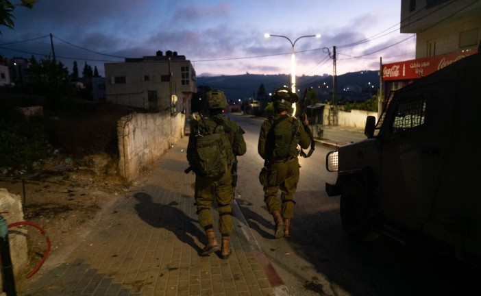 Israël en guerre : Tsahal arrête 38 terroristes en Judée-Samarie, dont 5 membres du Hamas