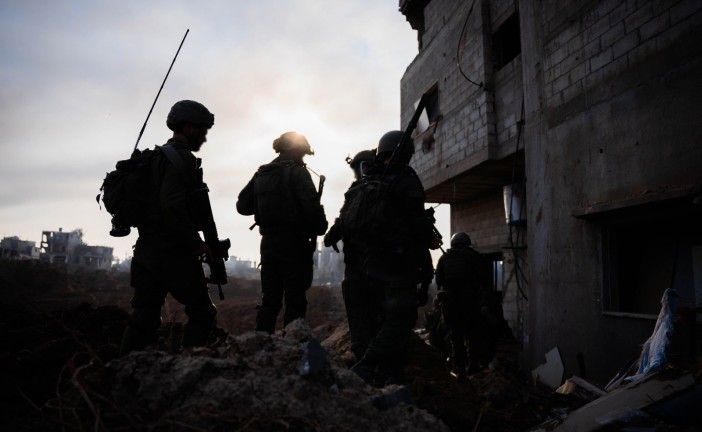 Israël en guerre : Tsahal poursuit les combats au centre et au sud de Gaza