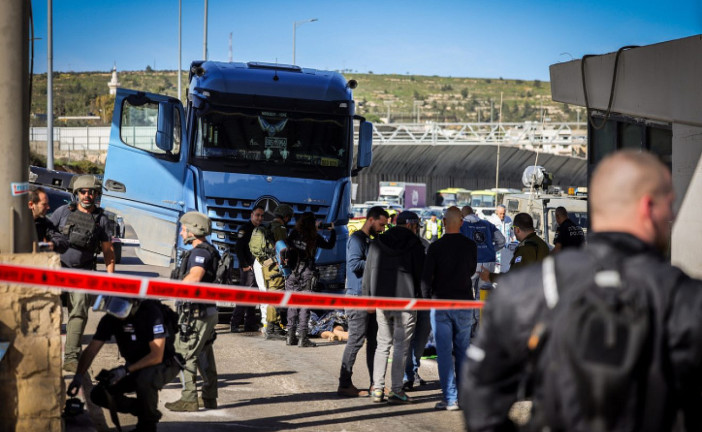 Israël en guerre : un attentat à l’arme blanche fait deux blessés à l’entrée de Jérusalem, le terroriste neutralisé