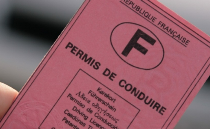 Permis de conduire : les 5 changements qui vont impacter les automobilistes français en Europe