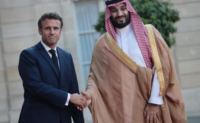 Israël en guerre : la France et l’Arabie saoudite travaillent sur un plan pour désarmer le Hamas, dans le but de le maintenir politiquement au pouvoir à Gaza après la guerre
