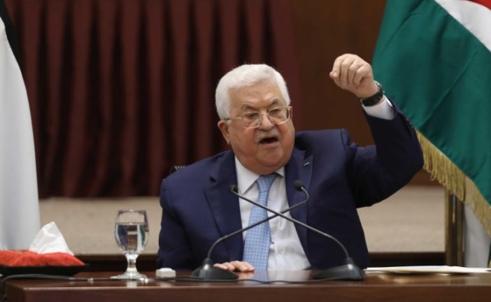Israël en guerre : Mahmoud Abbas exige que l’Autorité palestinienne soit intégrée aux négociations pour un cessez-le-feu à Gaza