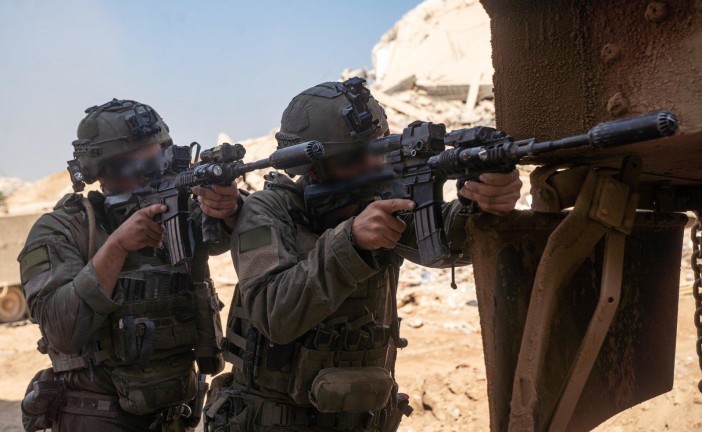 Israël en guerre : les forces de Tsahal continuent d’éliminer des terroristes et de détruire des infrastructures terroristes dans toute la bande de Gaza