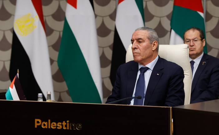 Israël en guerre : le vice-président de l’Autorité palestinienne exhorte les États-Unis d’annuler l’interdiction des visas pour Mahmoud Abbas et les dirigeants de l’AP