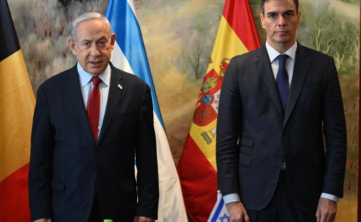 Israël en guerre : le premier ministre espagnol impose un embargo sur les armes livrées à Israël, les relations diplomatiques entre Israël et l’Espagne se détériorent