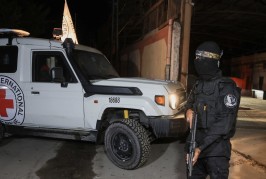 Israël en guerre : le Hamas devrait remettre ce soir à Israël le corps de deux otages décédés et les restes de huit otages dans les prochains jours
