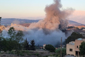Israël en guerre : les forces israéliennes attaquent un camp d&rsquo;entraînement du Hezbollah au sud-Liban