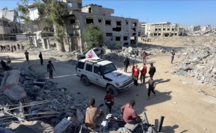 Israël en guerre : la Croix-Rouge et le Hamas reprennent les recherches dans la ville de Gaza pour retrouver le corps du dernier otage décédé