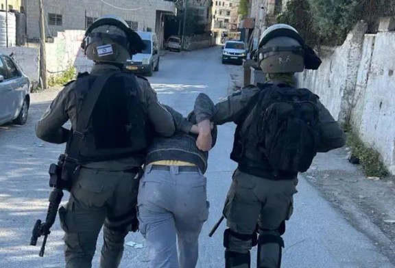 Les forces israéliennes arrêtent deux suspects liés à l’Etat Islamique qui planifiaient des attentats contre des soldats de Tsahal