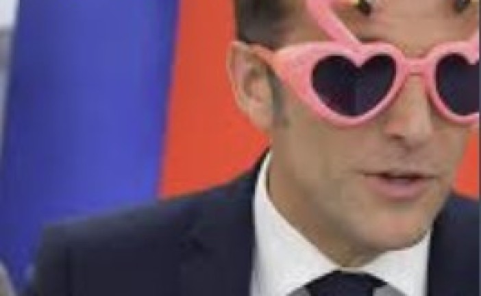 Réquisitoire contre Emmanuel Macron : le président absent, la France sacrifiée