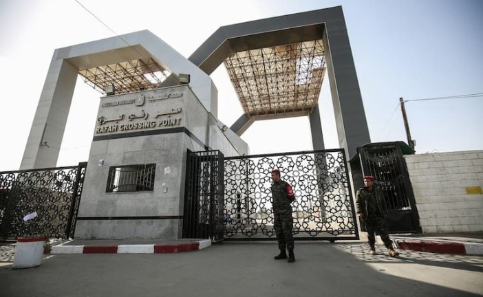 Israël en guerre : Israël va rouvrir dimanche le point de passage de Rafah aux civils et se coordonner avec l&rsquo;Égypte, l&rsquo;UE et l&rsquo;AP en matière de sécurité