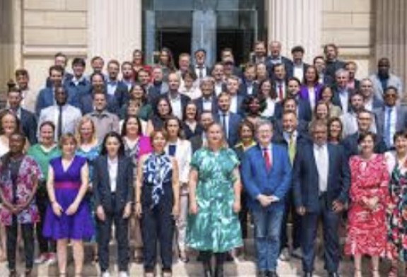 Tribune de Alain SAYADA » Nous vivons une page d’Histoire », LFI du mauvais coté de l’Histoire…