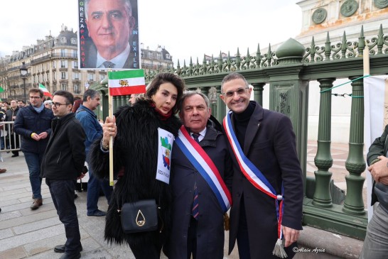 fe085501-4dd0-46bd-8b83-058cbf463303