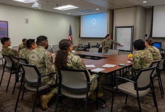 États-Unis – Iran : l’option militaire sous haute tension, Petraeus tire la sonnette d’alarme